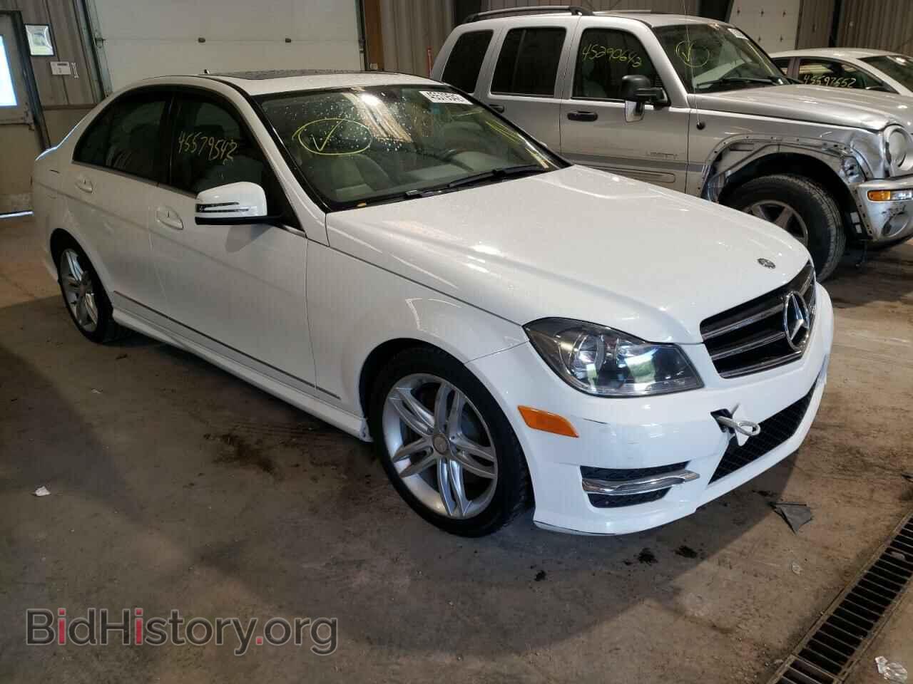 Фотография WDDGF8AB7EA955820 - MERCEDES-BENZ C-CLASS 2014