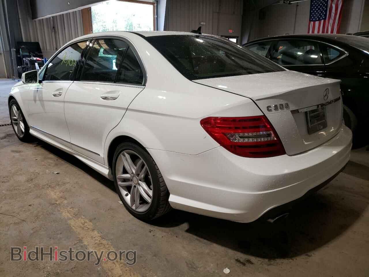 2014 MERCEDES-BENZ C-CLASS - VIN: WDDGF8AB7EA955820 - Фото 3