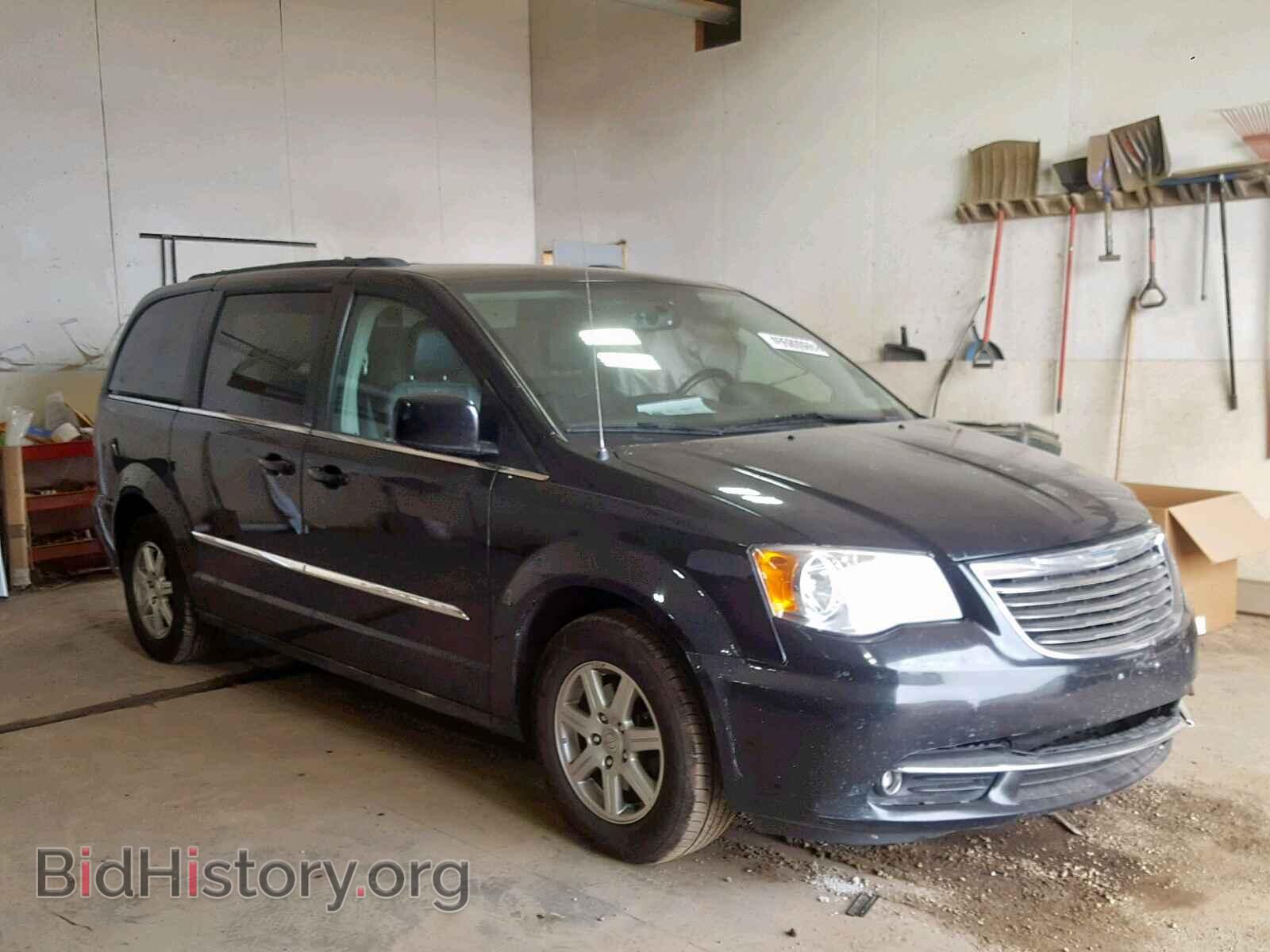Фотография 2C4RC1BG7DR656979 - CHRYSLER TOWN & COU 2013