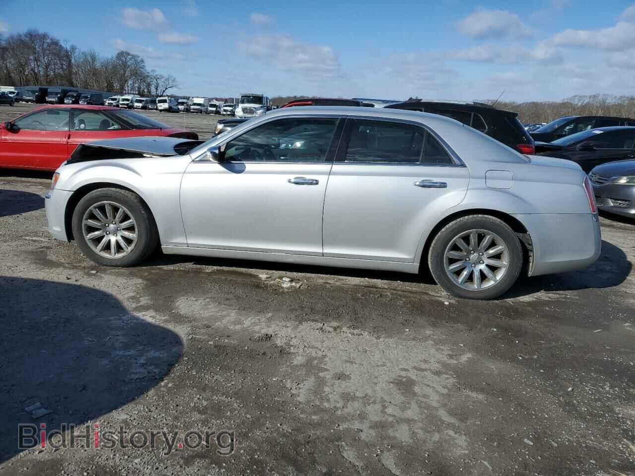 2012 CHRYSLER 300 - VIN: 2C3CCACG1CH309077 - Фото 2