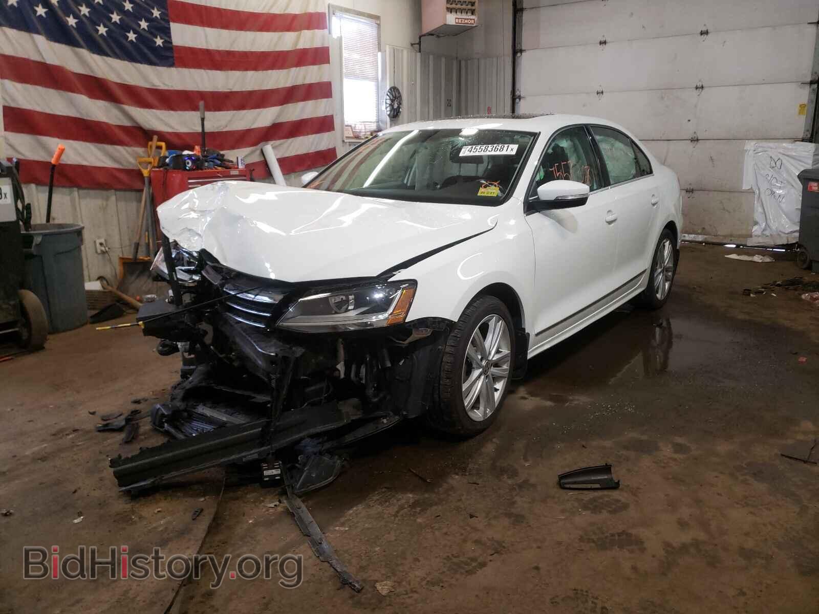 2017 VOLKSWAGEN JETTA - VIN: 3VWL17AJ4HM234366 - Photo 2
