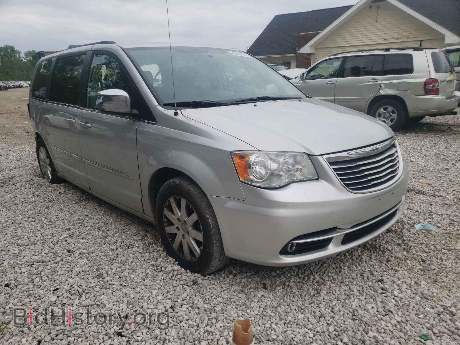 Photo 2A4RR8DG3BR745802 - CHRYSLER MINIVAN 2011