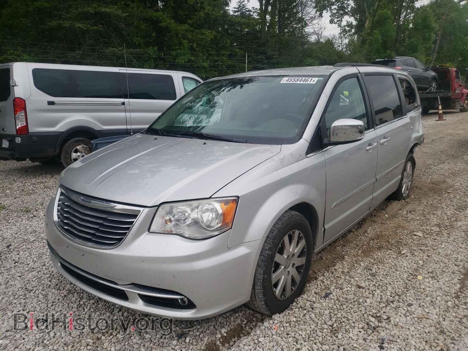 2011 CHRYSLER MINIVAN - VIN: 2A4RR8DG3BR745802 - Фото 2