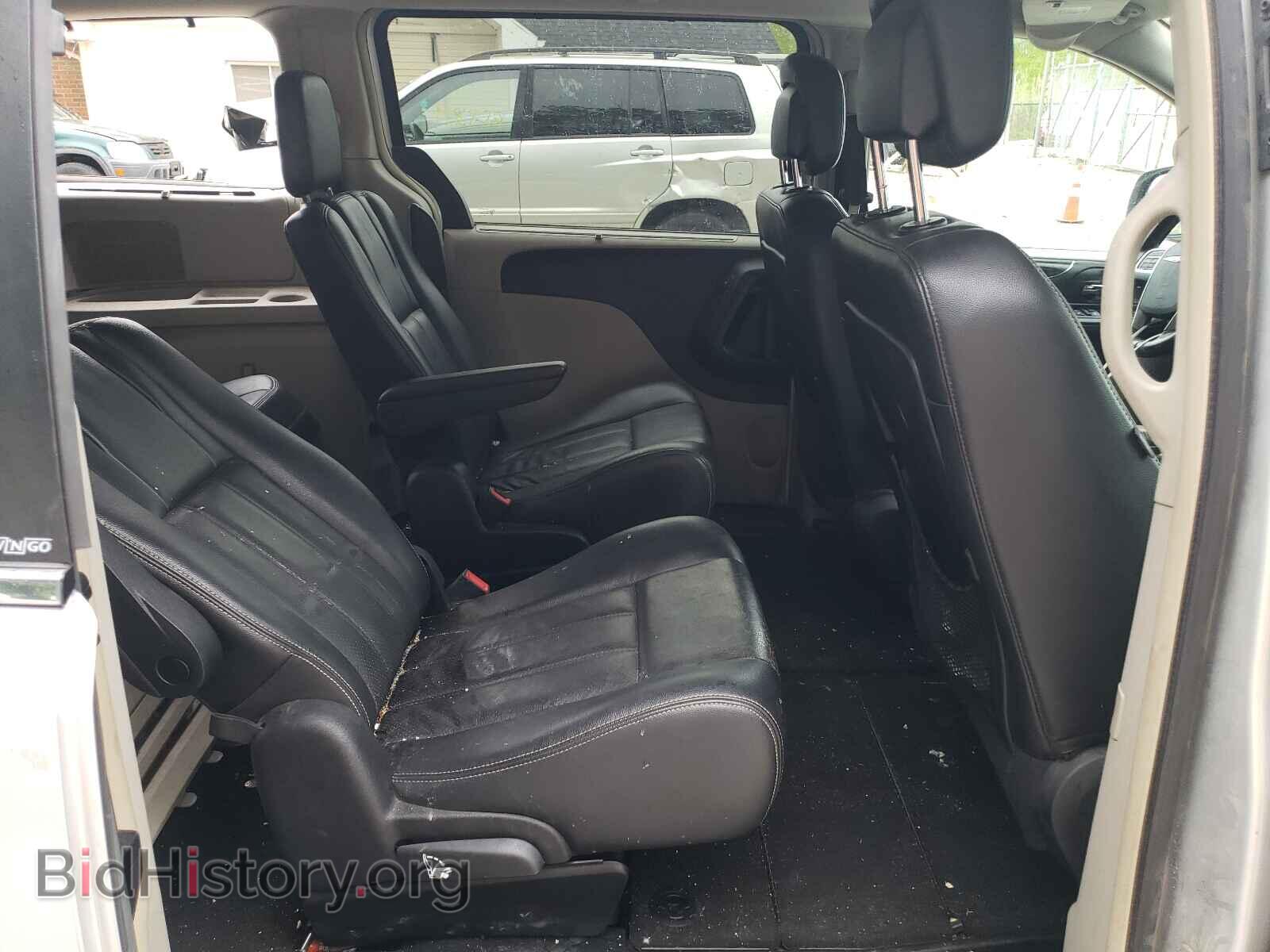 2011 CHRYSLER MINIVAN - VIN: 2A4RR8DG3BR745802 - Фото 6