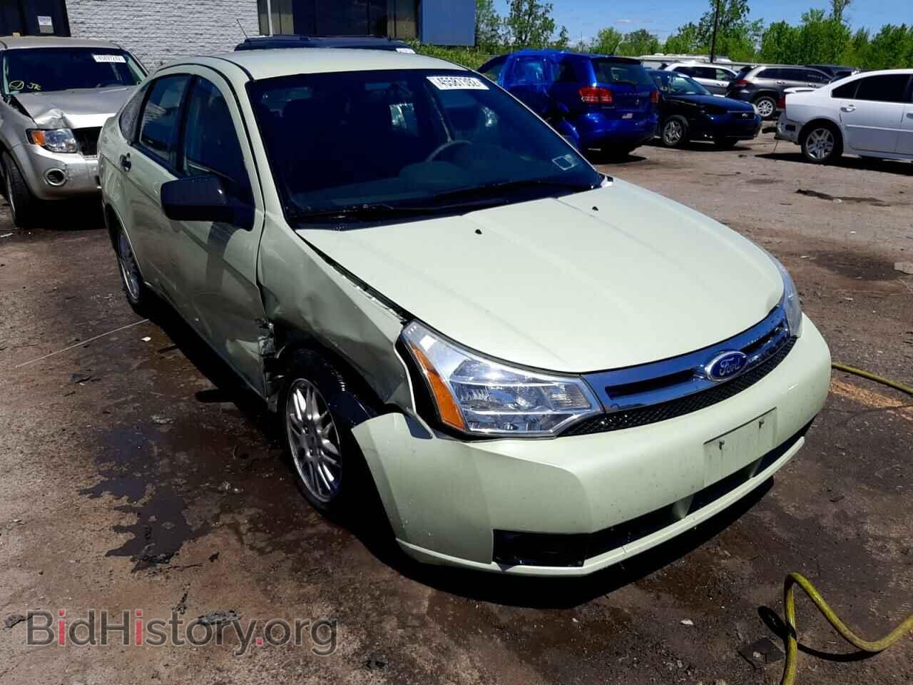 Photo 1FAHP3FNXBW109820 - FORD FOCUS 2011