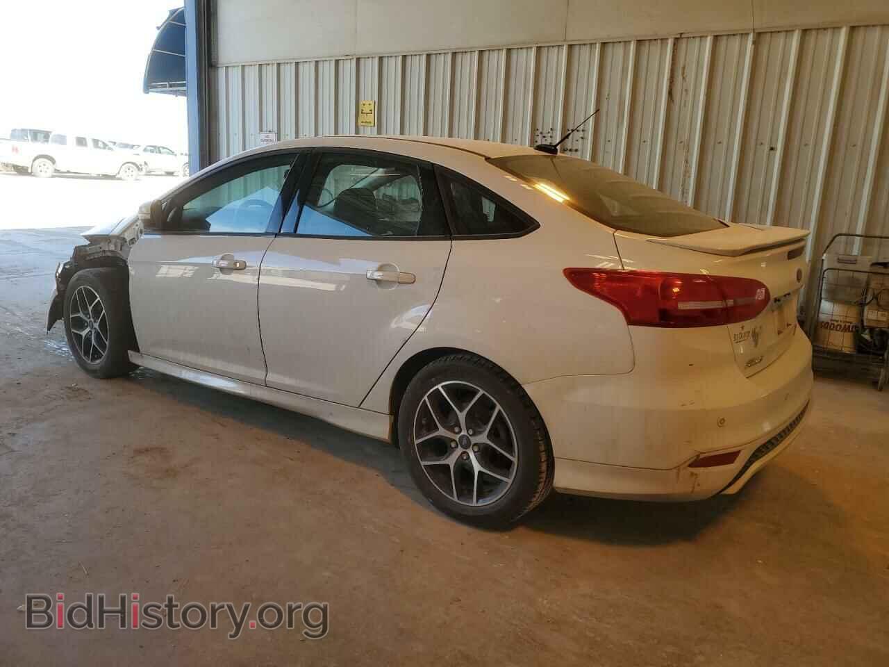 2016 FORD FOCUS - VIN: 1FADP3F2XGL253039 - Фото 2