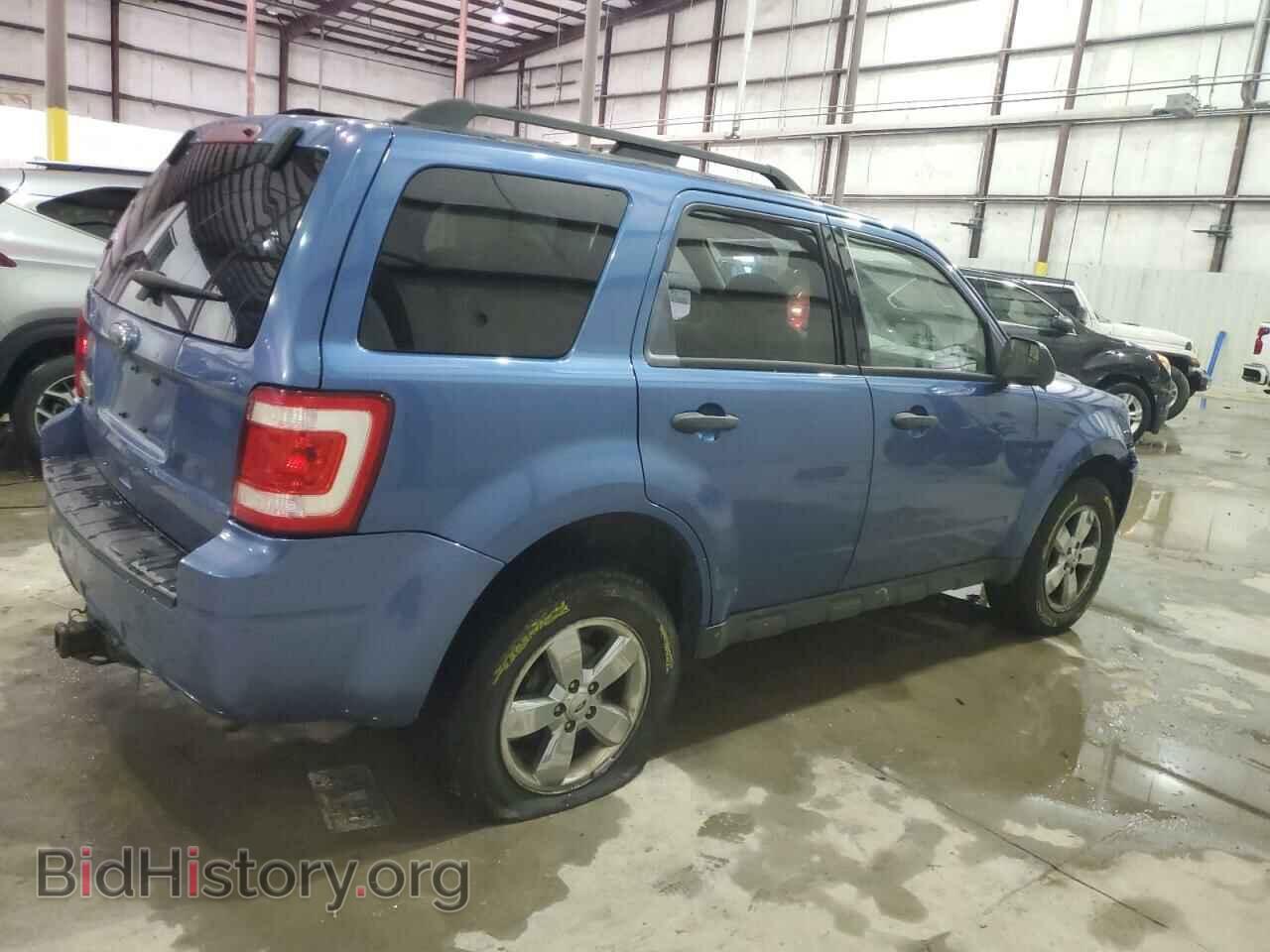 2010 FORD ESCAPE - VIN: 1FMCU9D7XAKC49579 - Фото 3