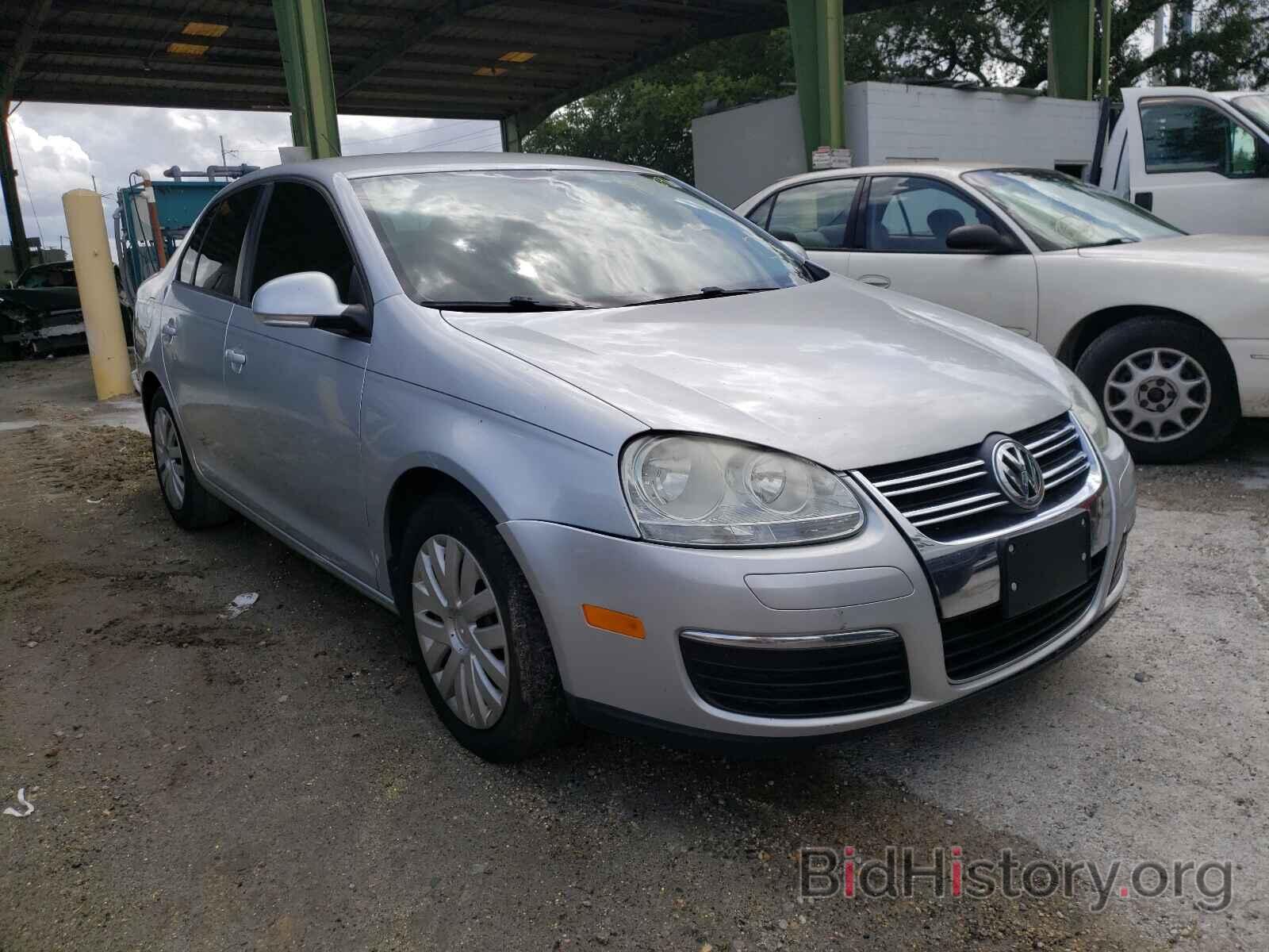 Фотография 3VWJZ7AJ9AM079917 - VOLKSWAGEN JETTA 2010