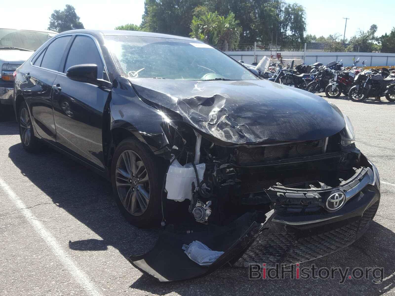 Photo 4T1BF1FK1HU324693 - TOYOTA CAMRY 2017