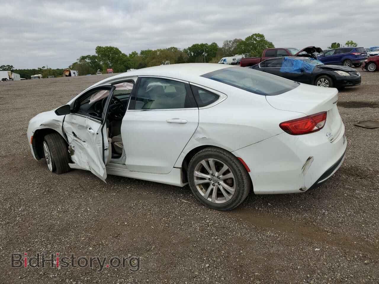 2015 CHRYSLER 200 - VIN: 1C3CCCAB8FN577896 - Фото 2