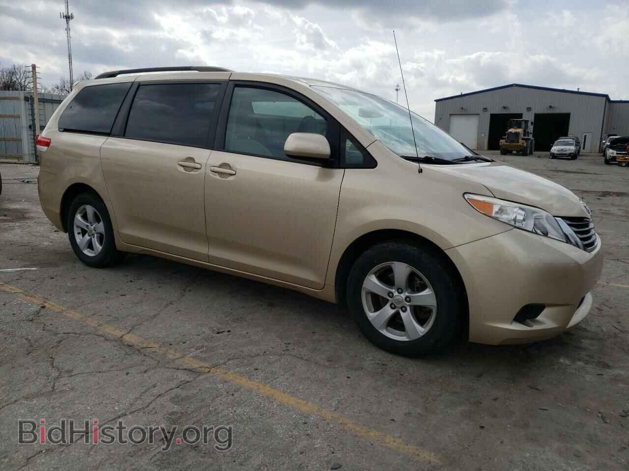 2011 TOYOTA All Models - VIN: 5TDKK3DC2BS042307 - Фото 4
