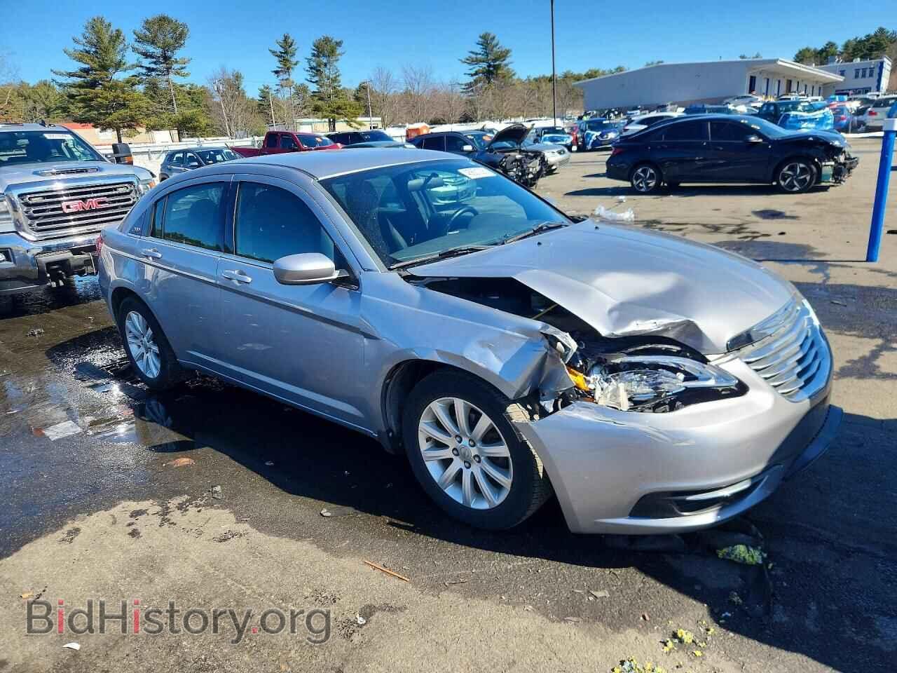 2013 CHRYSLER 200 - VIN: 1C3CCBBG7DN703294 - Photo 4