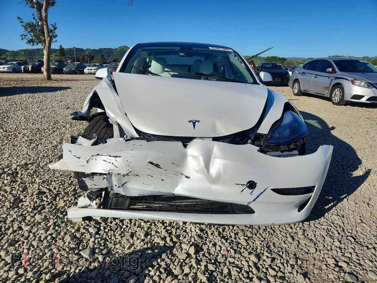 2023 TESLA MODEL 3 - VIN: 5YJ3E1EA7PF581305 - Photo 5