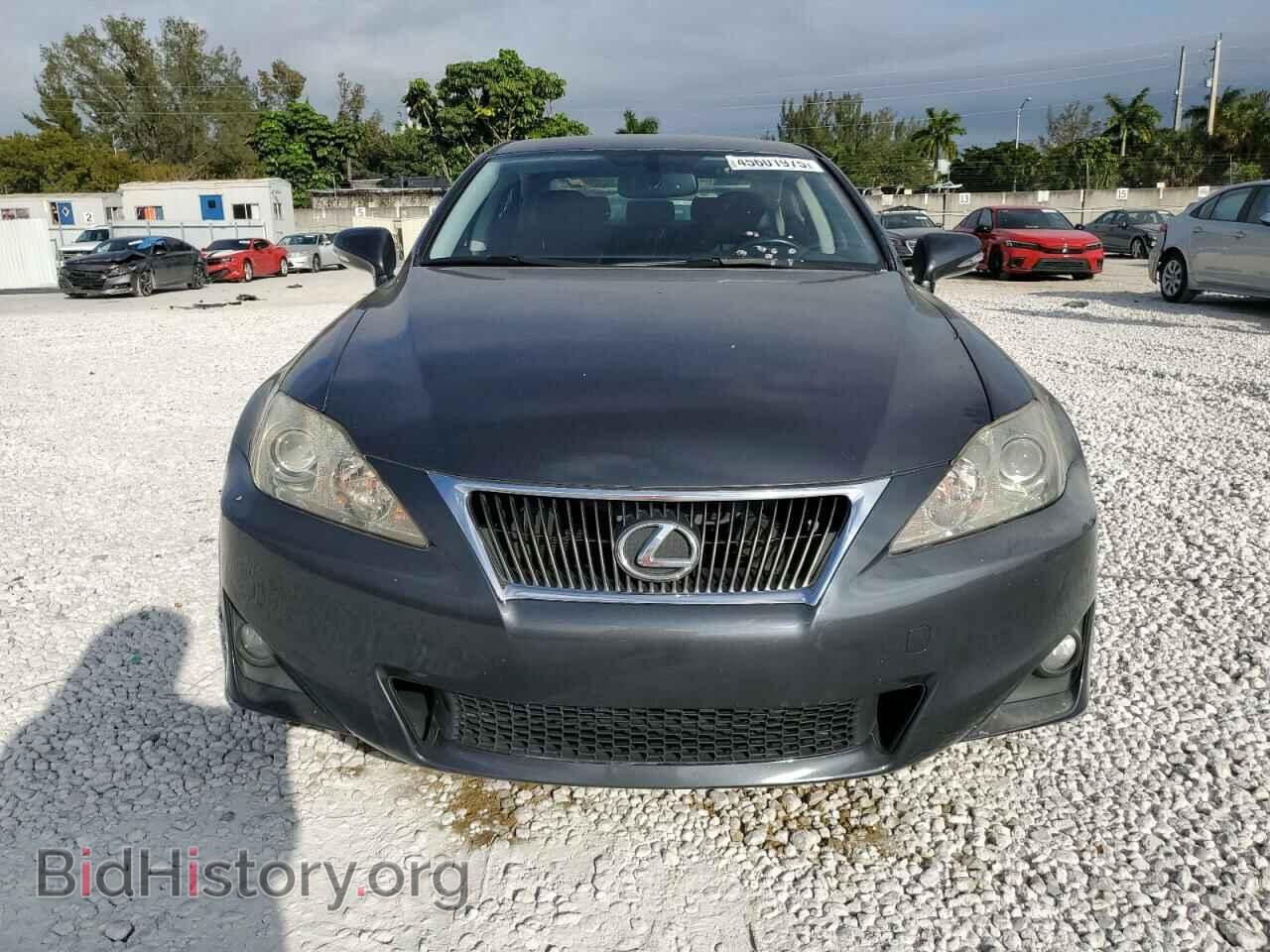 2011 LEXUS IS - VIN: JTHBF5C23B5139352 - Photo 5