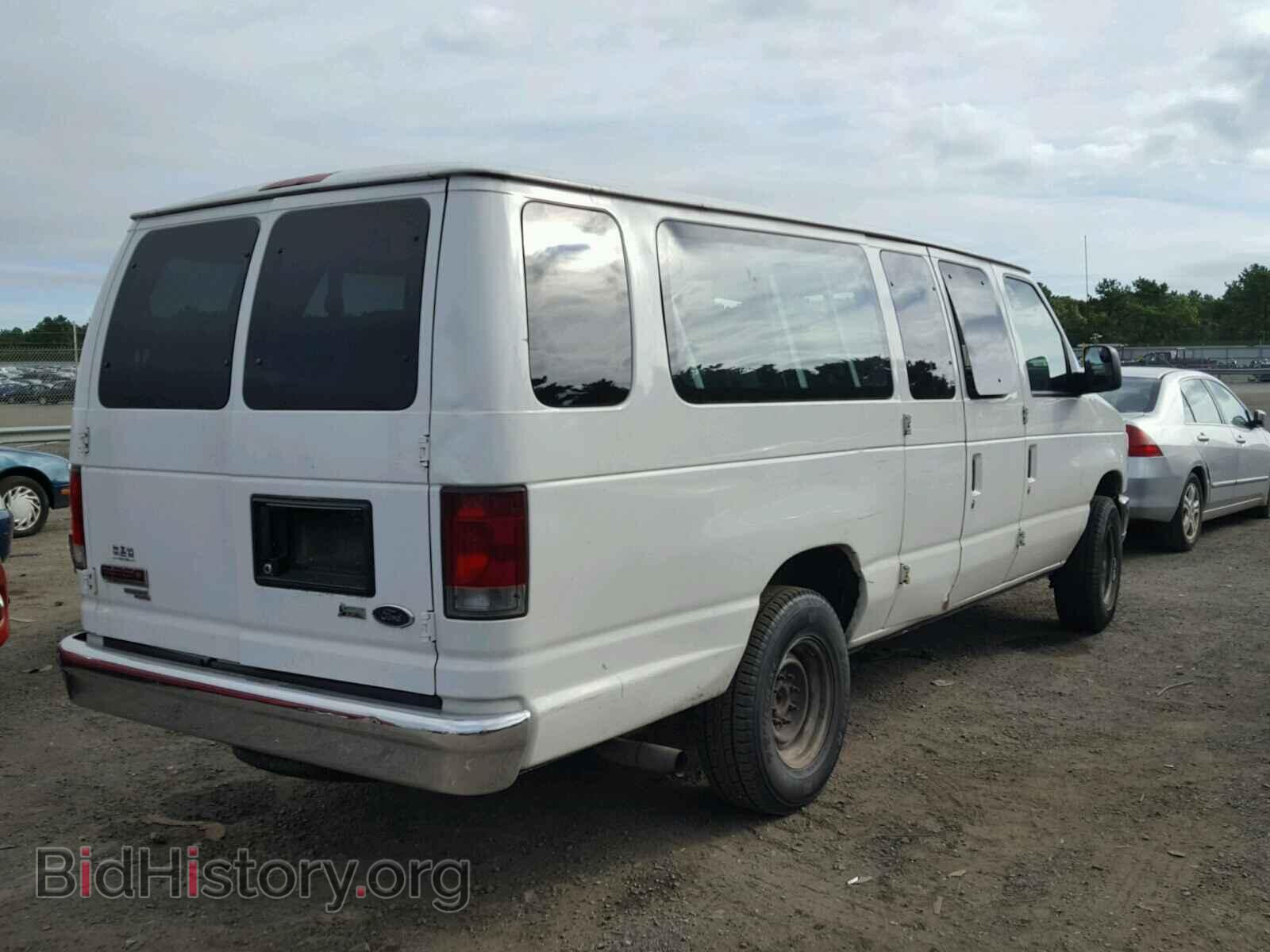 2011 FORD ECONOLINE - VIN: 1FBSS3BL6BDA38182 - Фото 4
