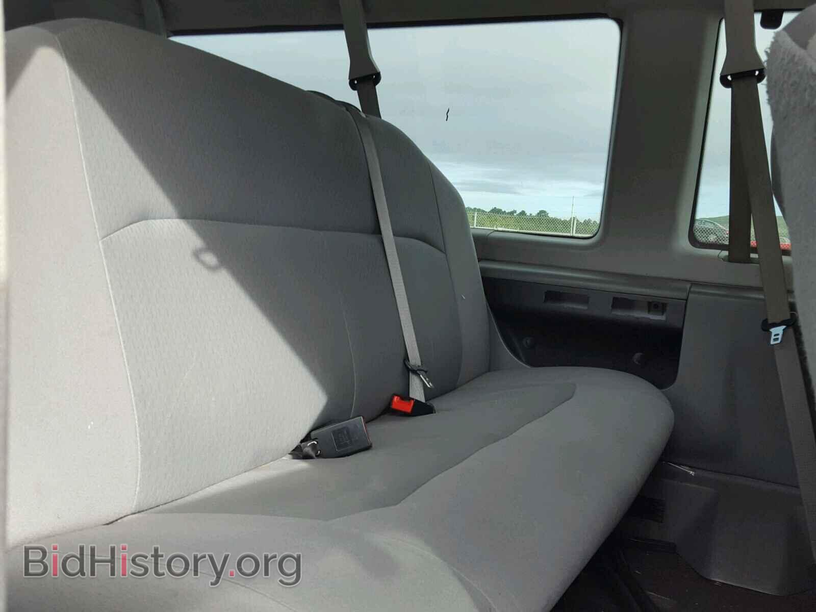 2011 FORD ECONOLINE - VIN: 1FBSS3BL6BDA38182 - Фото 6
