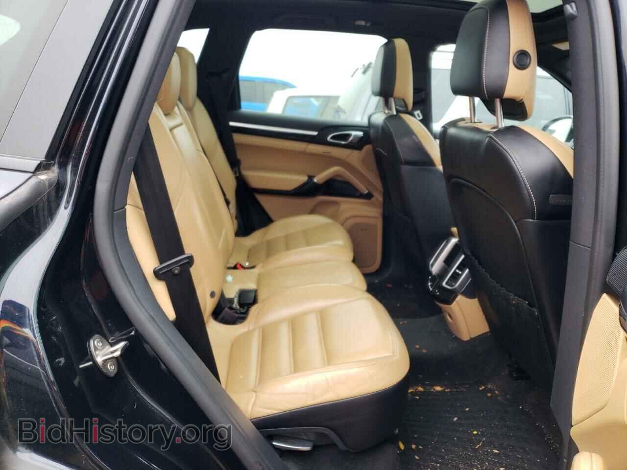 2017 PORSCHE CAYENNE - VIN: WP1AA2A22HKA89386 - Фото 10