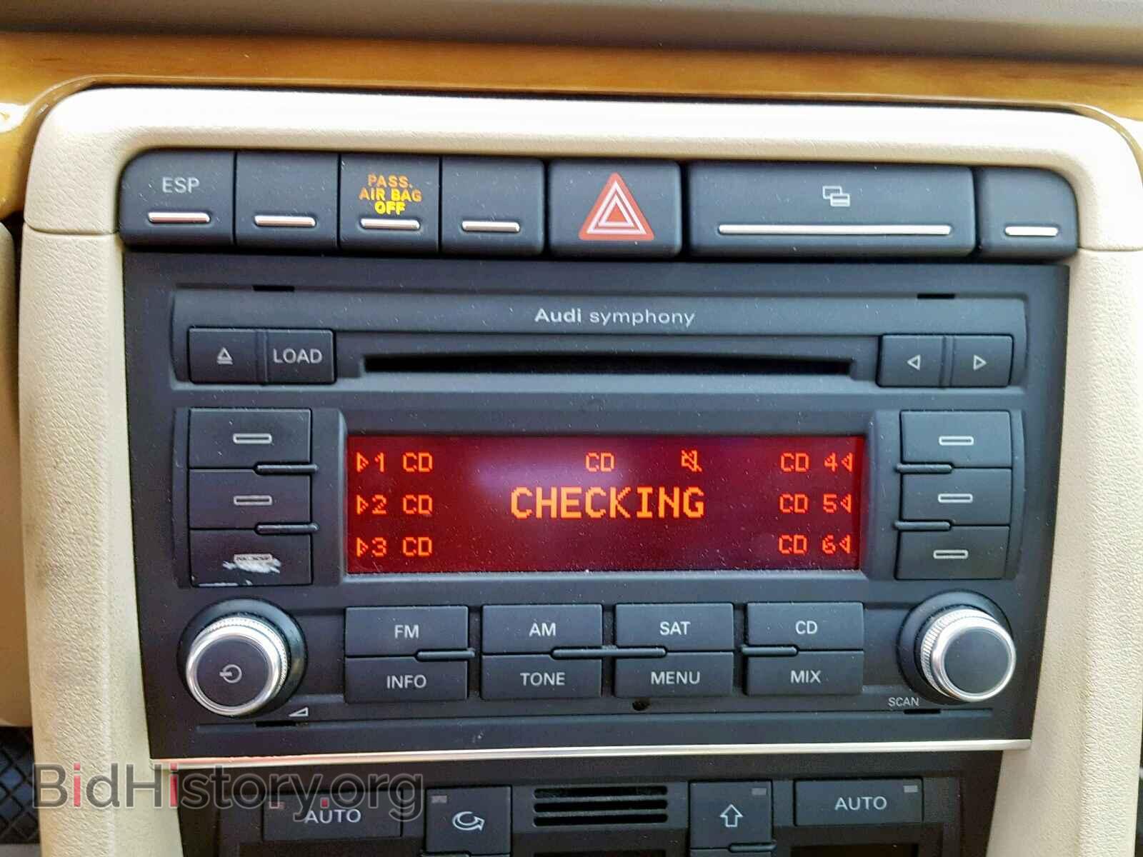 2007 AUDI A4 - VIN: WAUDF78E77A024760 - Фото 9