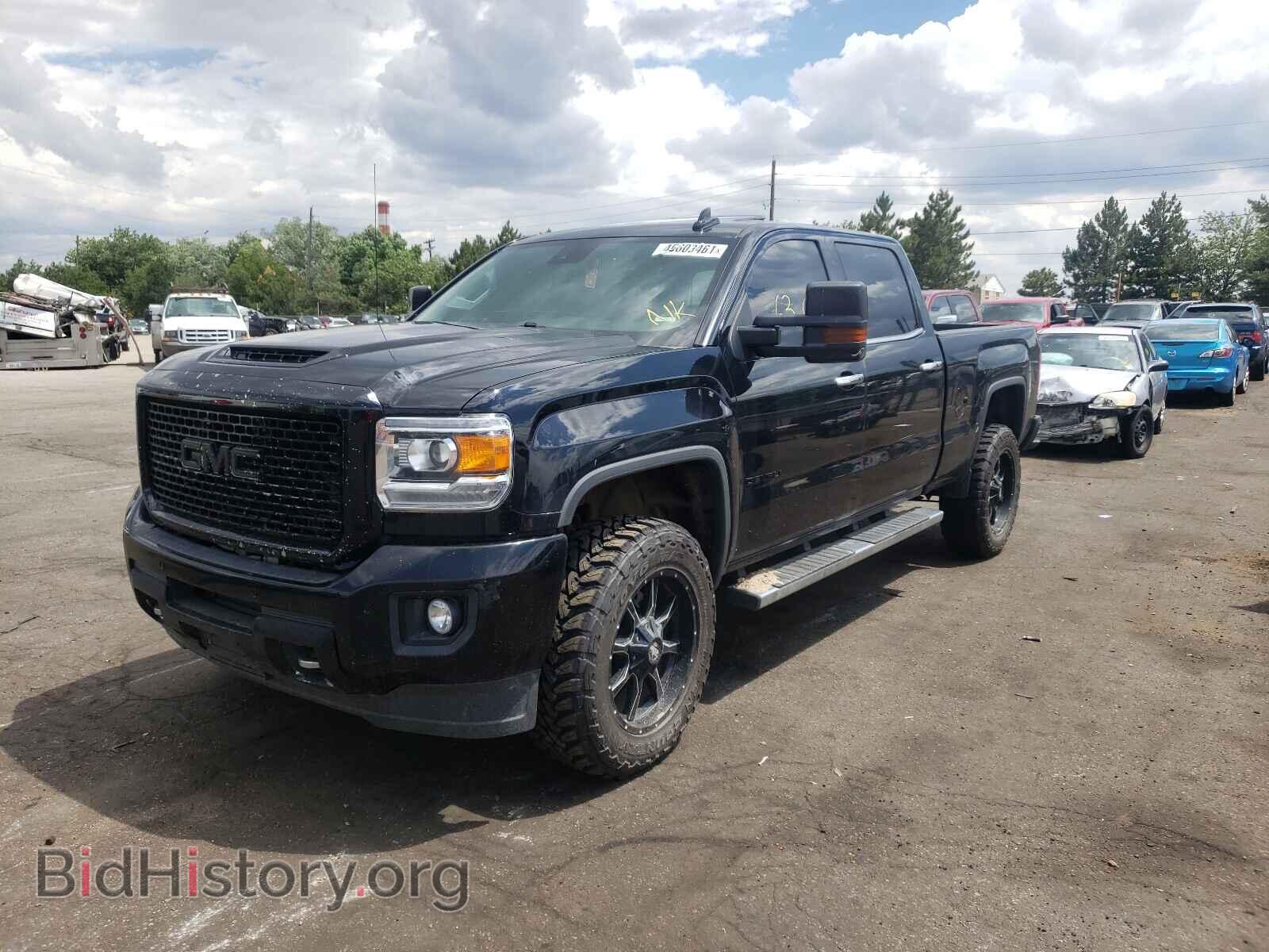 2017 GMC SIERRA - VIN: 1GT12UEY2HF225601 - Фото 2