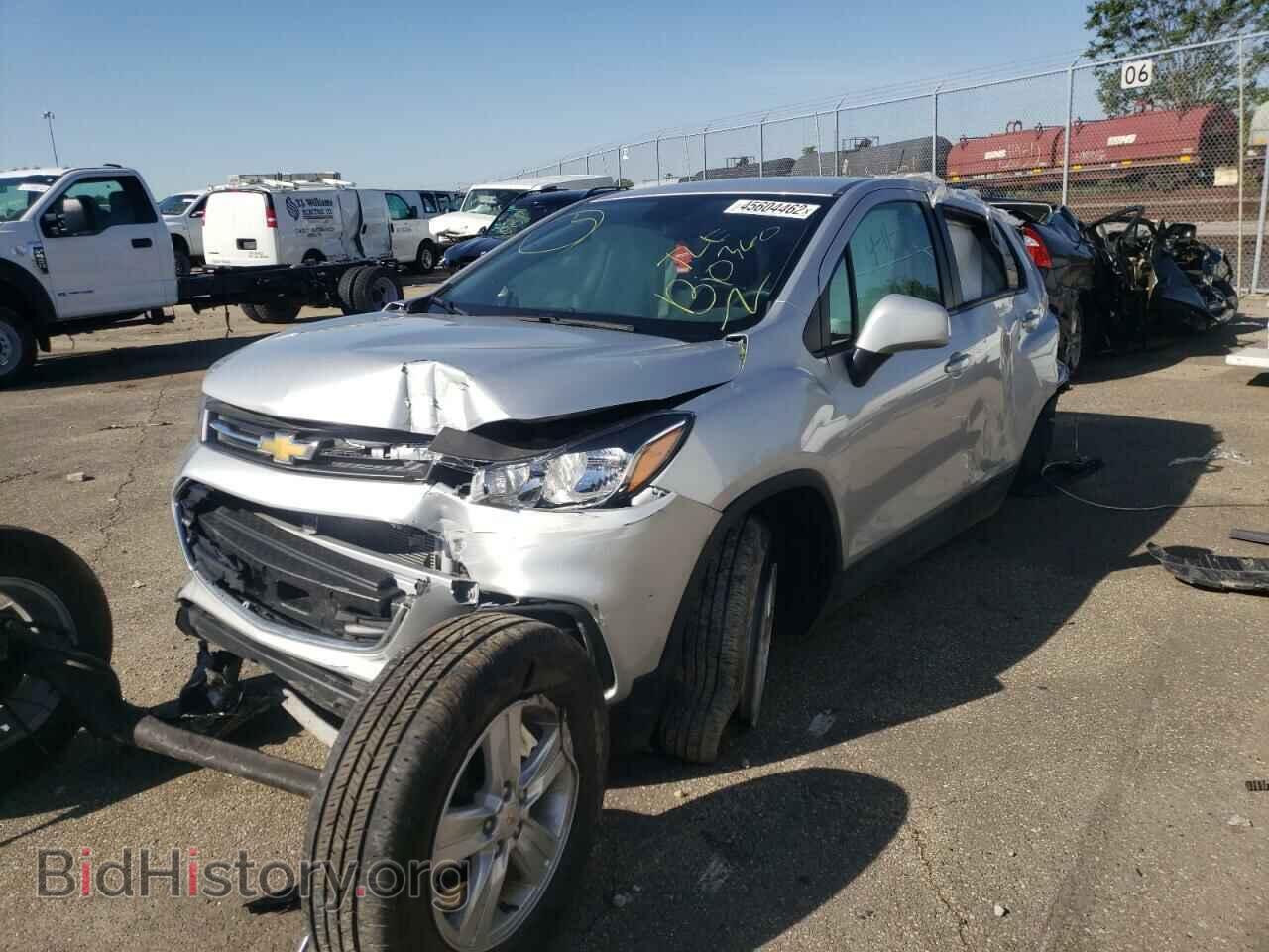 2020 CHEVROLET TRAX - VIN: KL7CJKSB7LB320913 - Фото 2