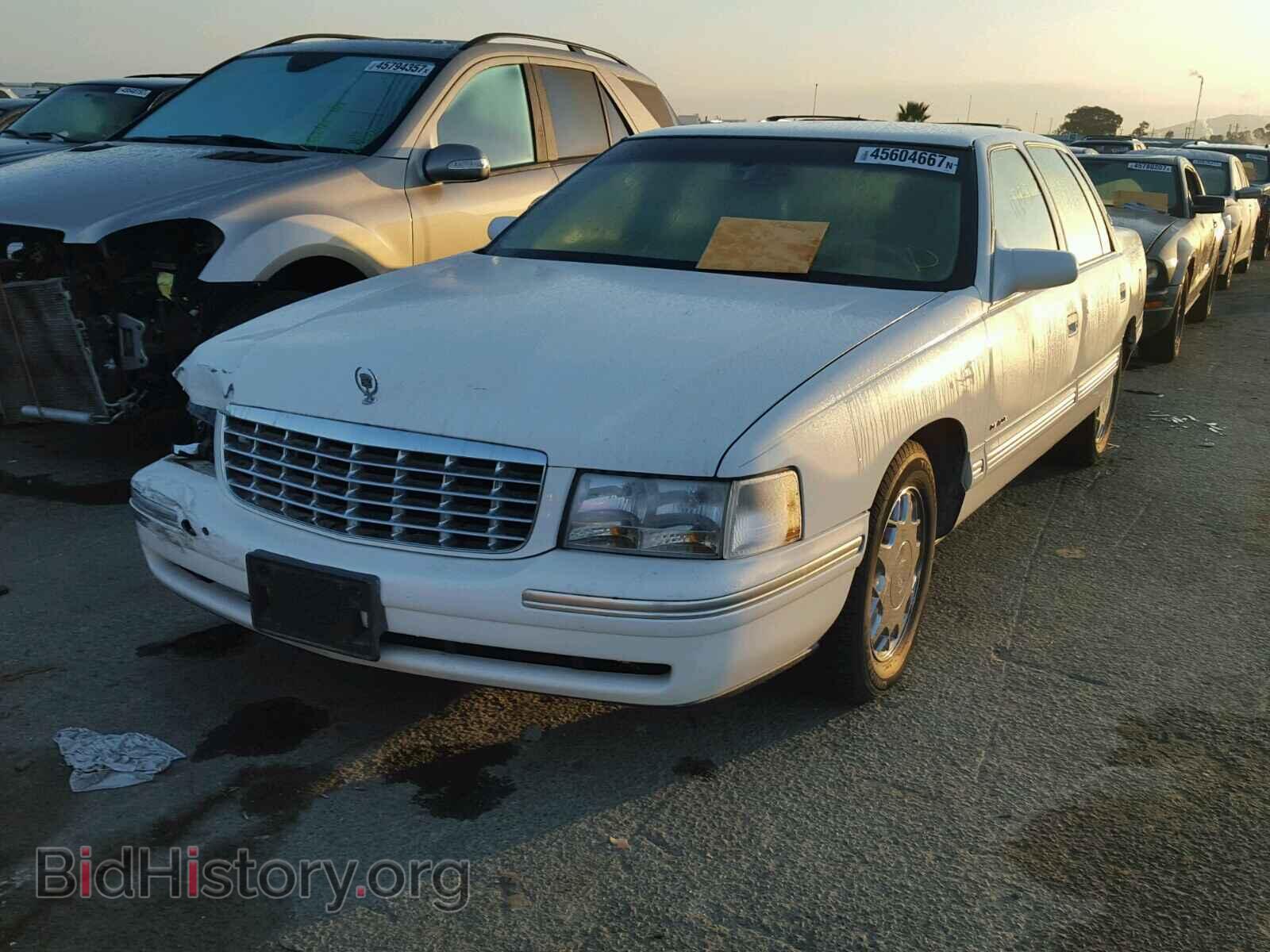 1999 CADILLAC DEVILLE - VIN: 1G6KD54Y1XU700108 - Фото 2