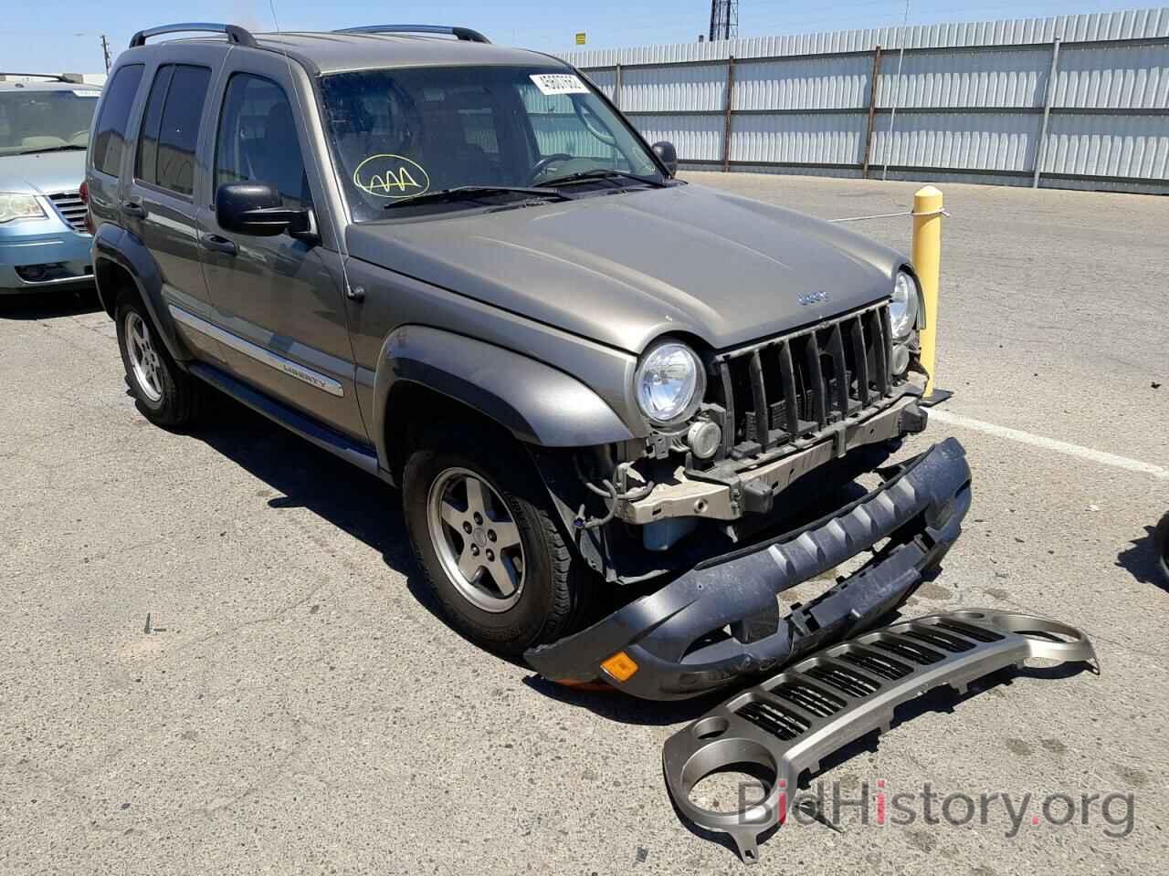 Photo 1J4GL48K86W177138 - JEEP LIBERTY 2006