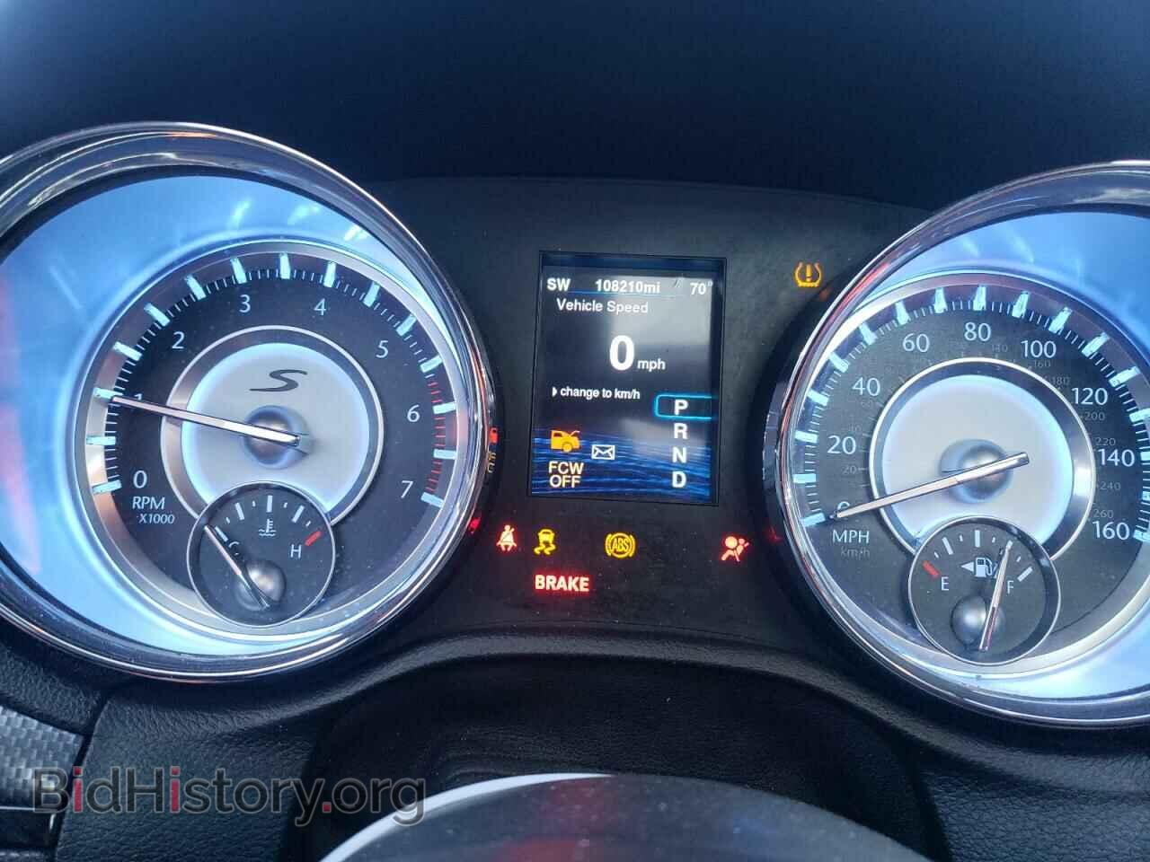 2014 CHRYSLER 300 - VIN: 2C3CCABT7EH352386 - Фото 9