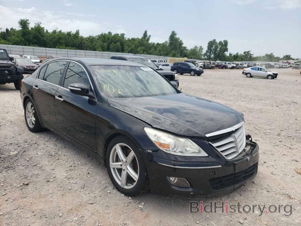 Photo KMHGC46E59U054170 - HYUNDAI GENESIS 2009