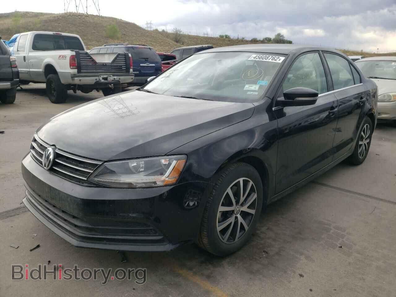 2017 VOLKSWAGEN JETTA - VIN: 3VWDB7AJ3HM371090 - Фото 2