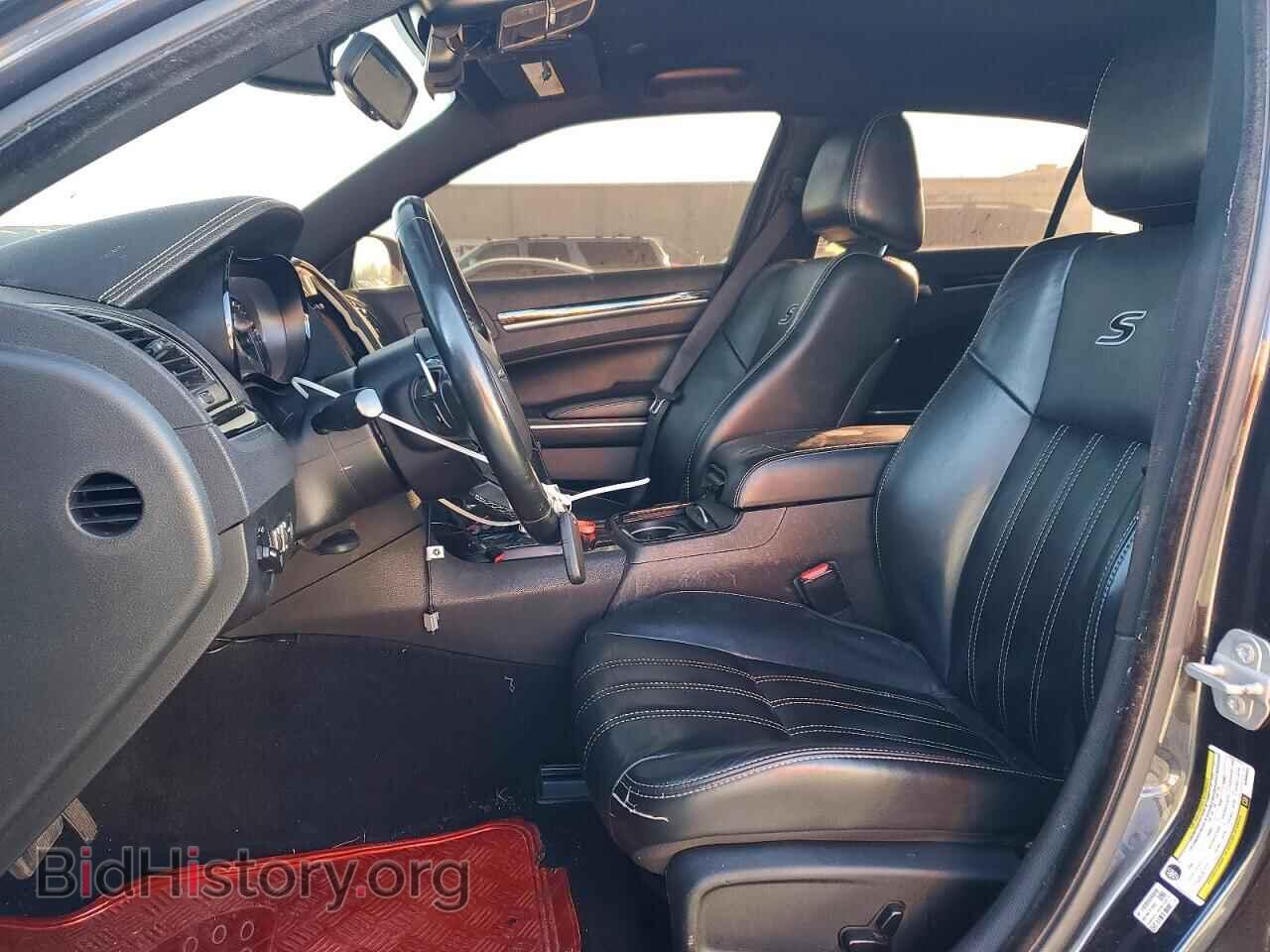 2019 CHRYSLER 300 - VIN: 2C3CCAGG6KH689932 - Фото 7