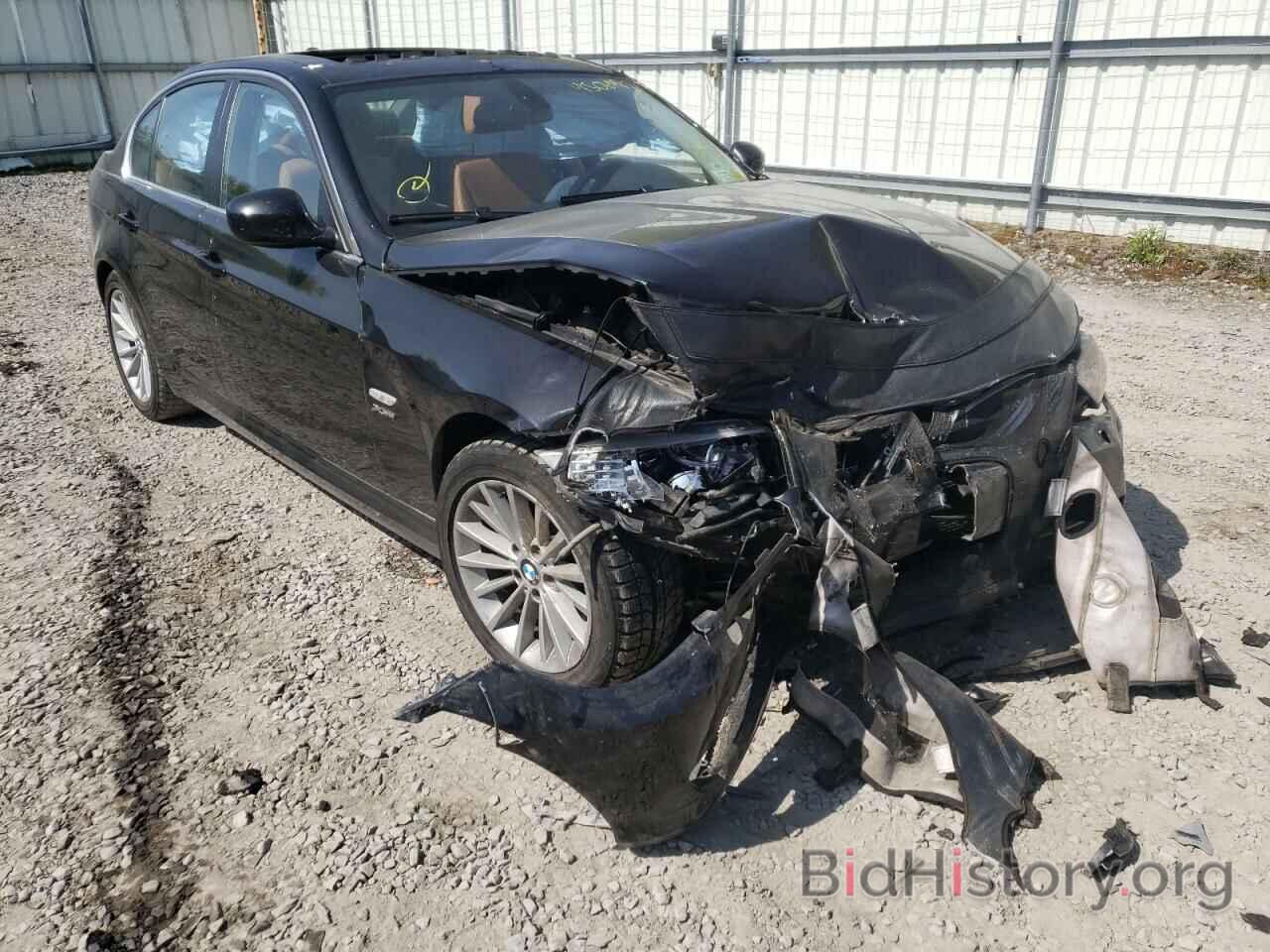 Photo WBAPL33529A515729 - BMW 3 SERIES 2009