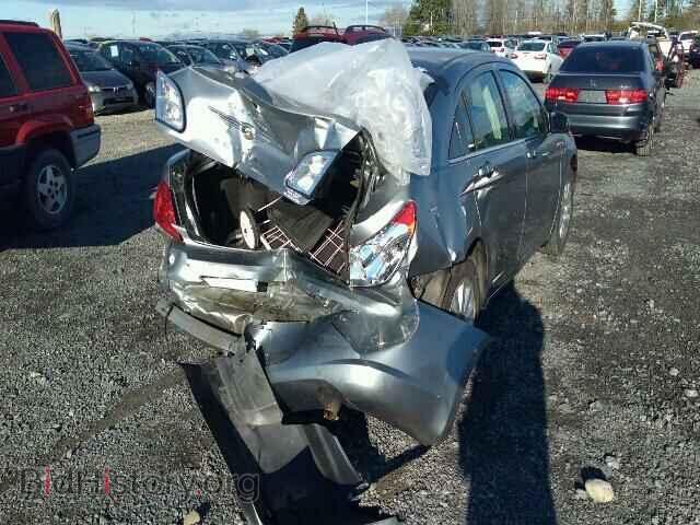 2010 CHRYSLER SEBRING - VIN: 1C3CC4FB3AN100087 - Фото 4