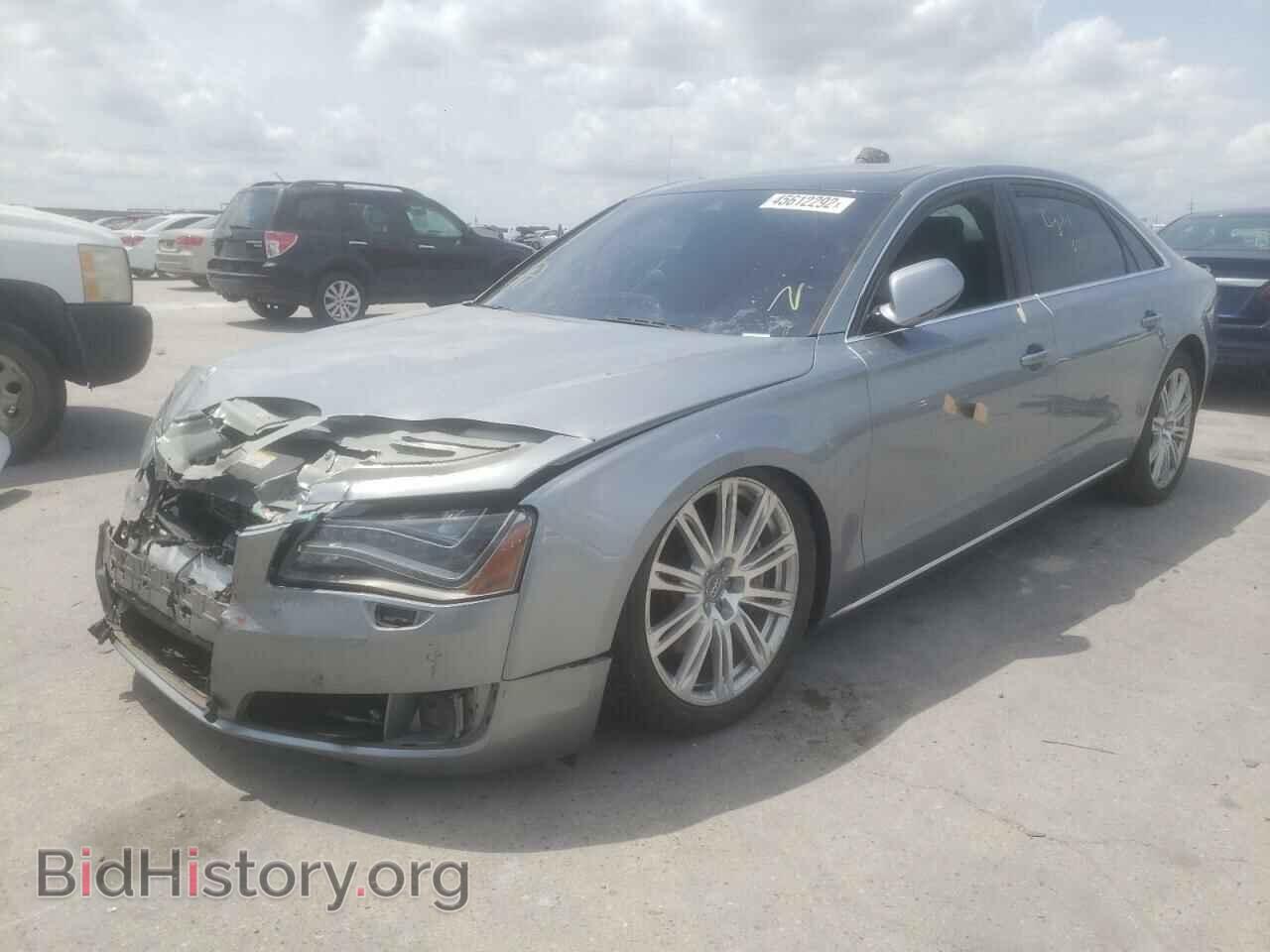 2011 AUDI A8 - VIN: WAURVAFD3BN015510 - Фото 2