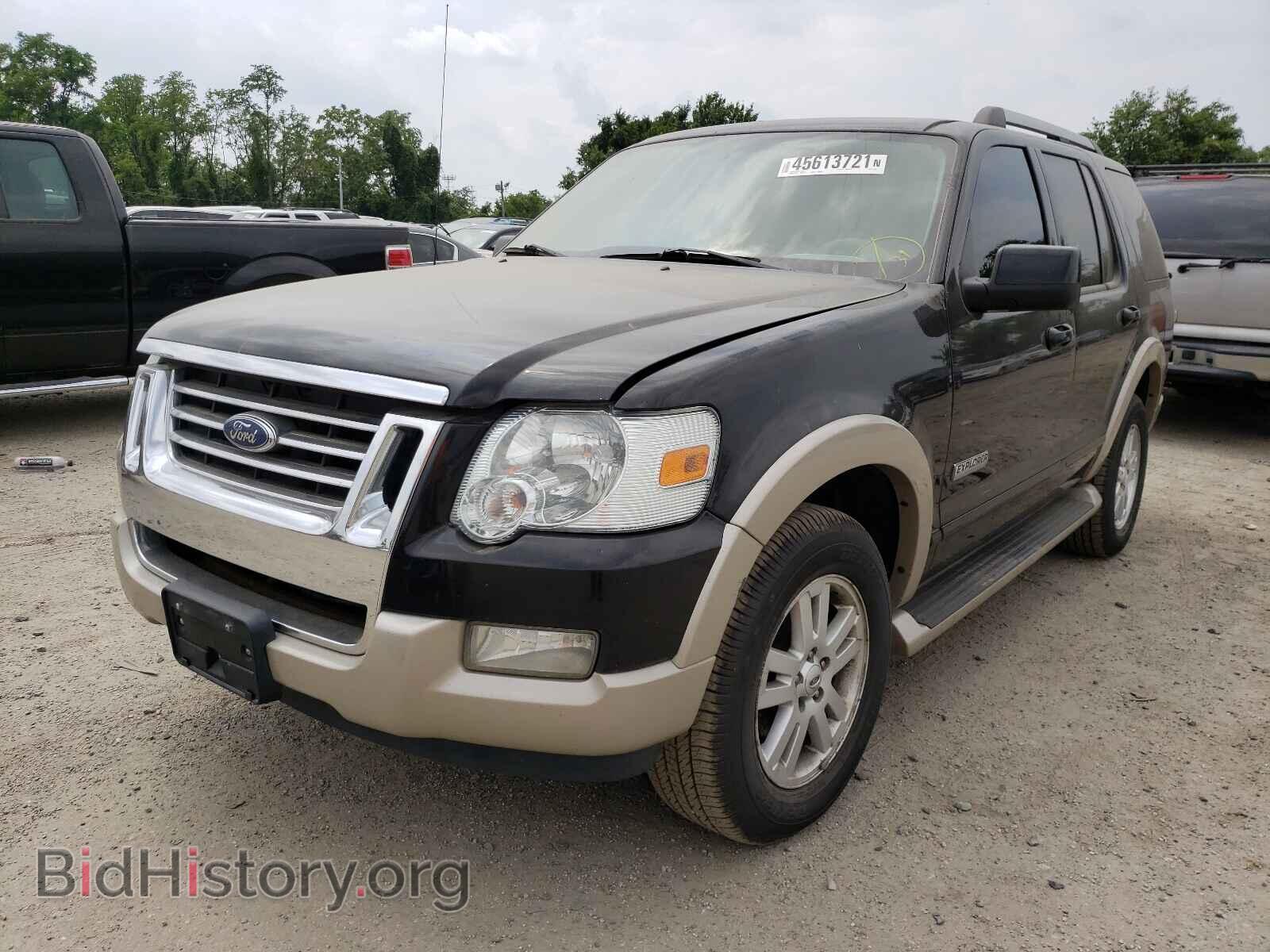 2006 FORD EXPLORER - VIN: 1FMEU64856UB13839 - Фото 2