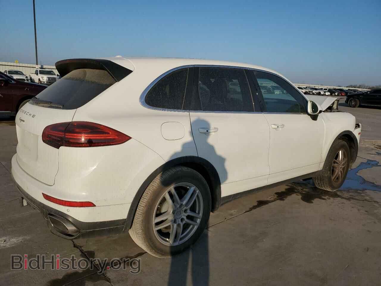 2016 PORSCHE CAYENNE - VIN: WP1AA2A29GLA08683 - Photo 3