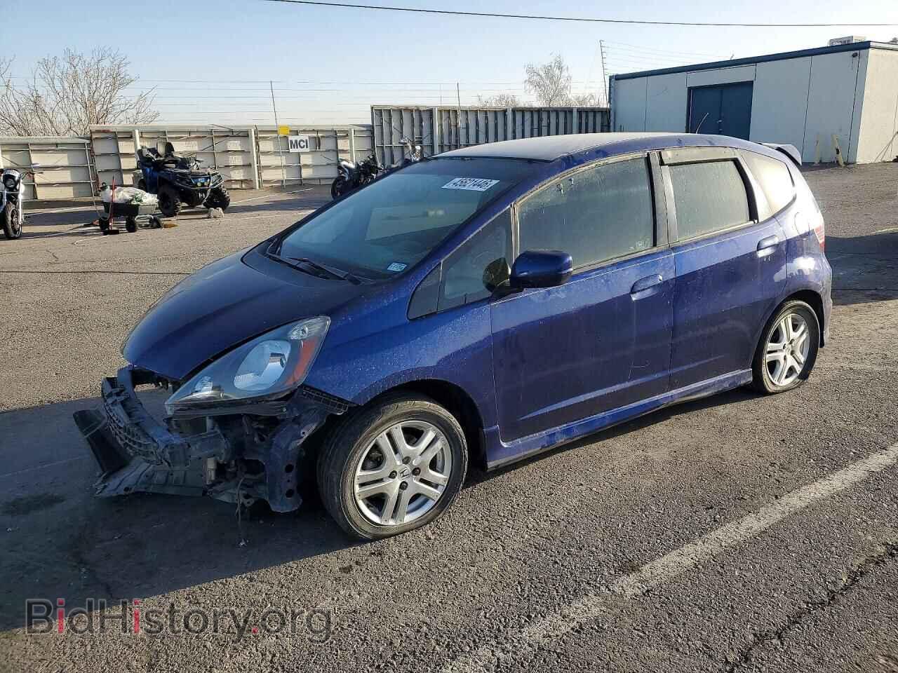 Фотография JHMGE8G53BC021747 - HONDA FIT 2011