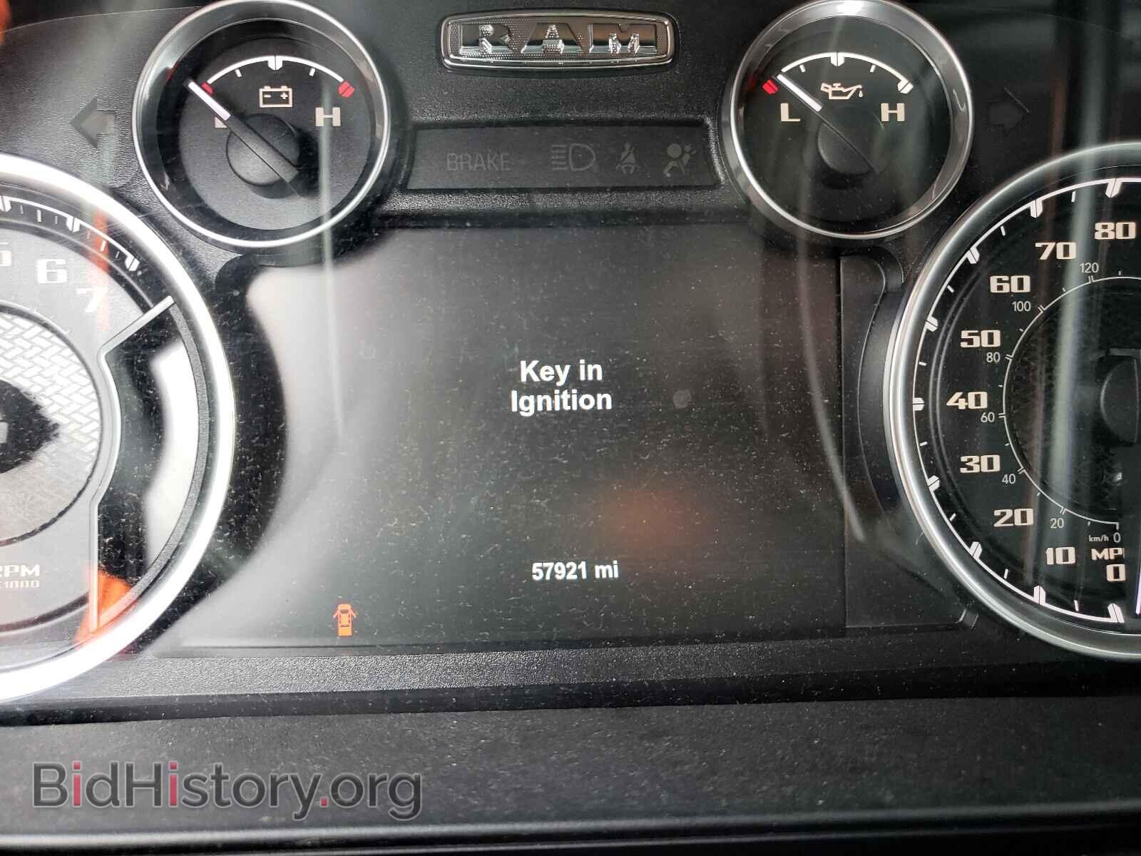 2017 RAM 2500 - VIN: 3C6TR5EJ4HG600536 - Фото 8