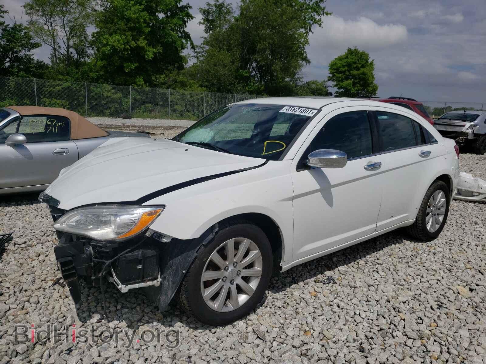 2014 CHRYSLER 200 - VIN: 1C3CCBCG4EN135344 - Фото 2