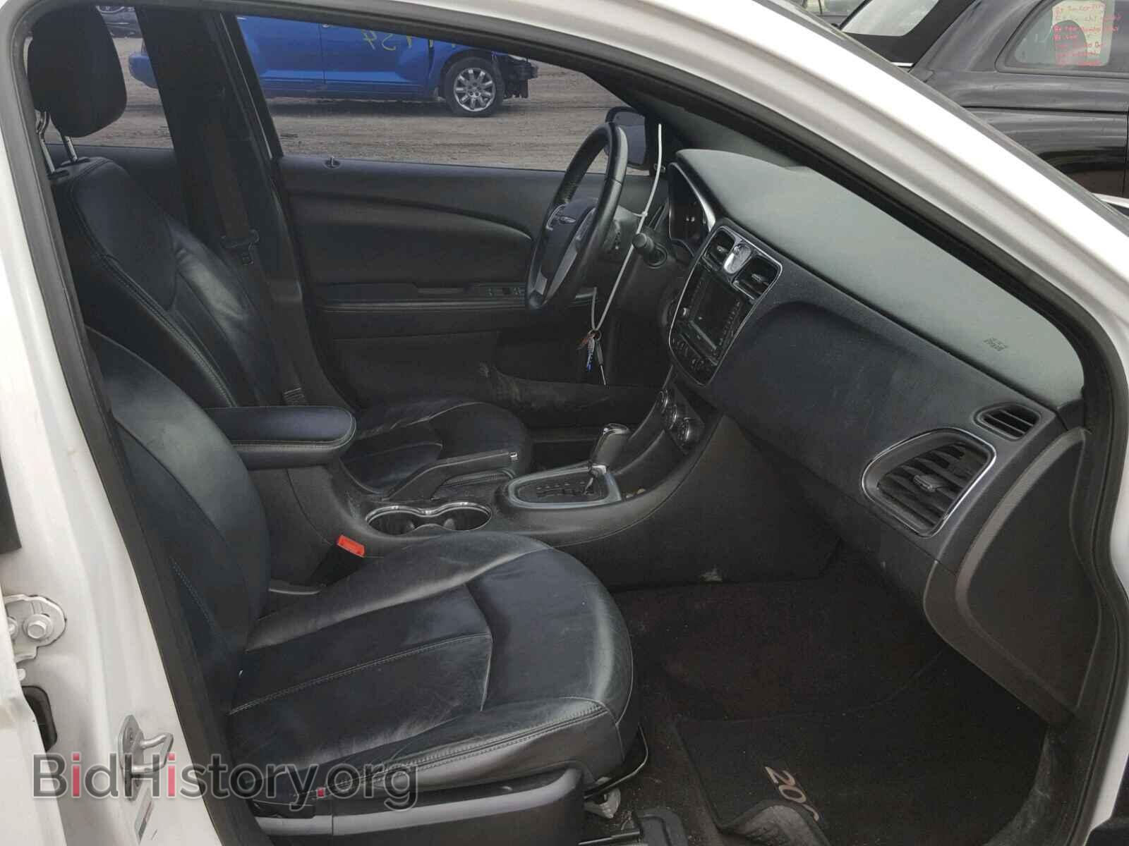 2011 CHRYSLER 200 - VIN: 1C3BC2FG6BN580932 - Фото 5