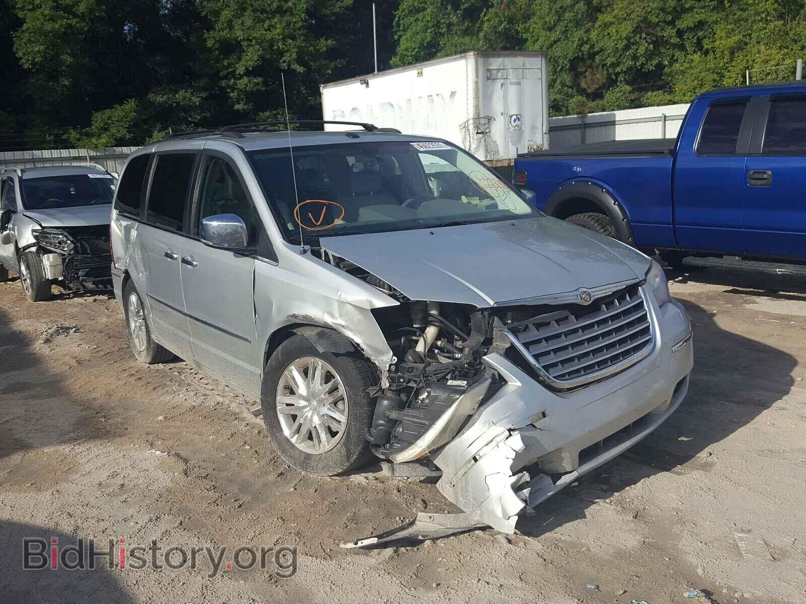 Photo 2A4RR7DX6AR322317 - CHRYSLER MINIVAN 2010