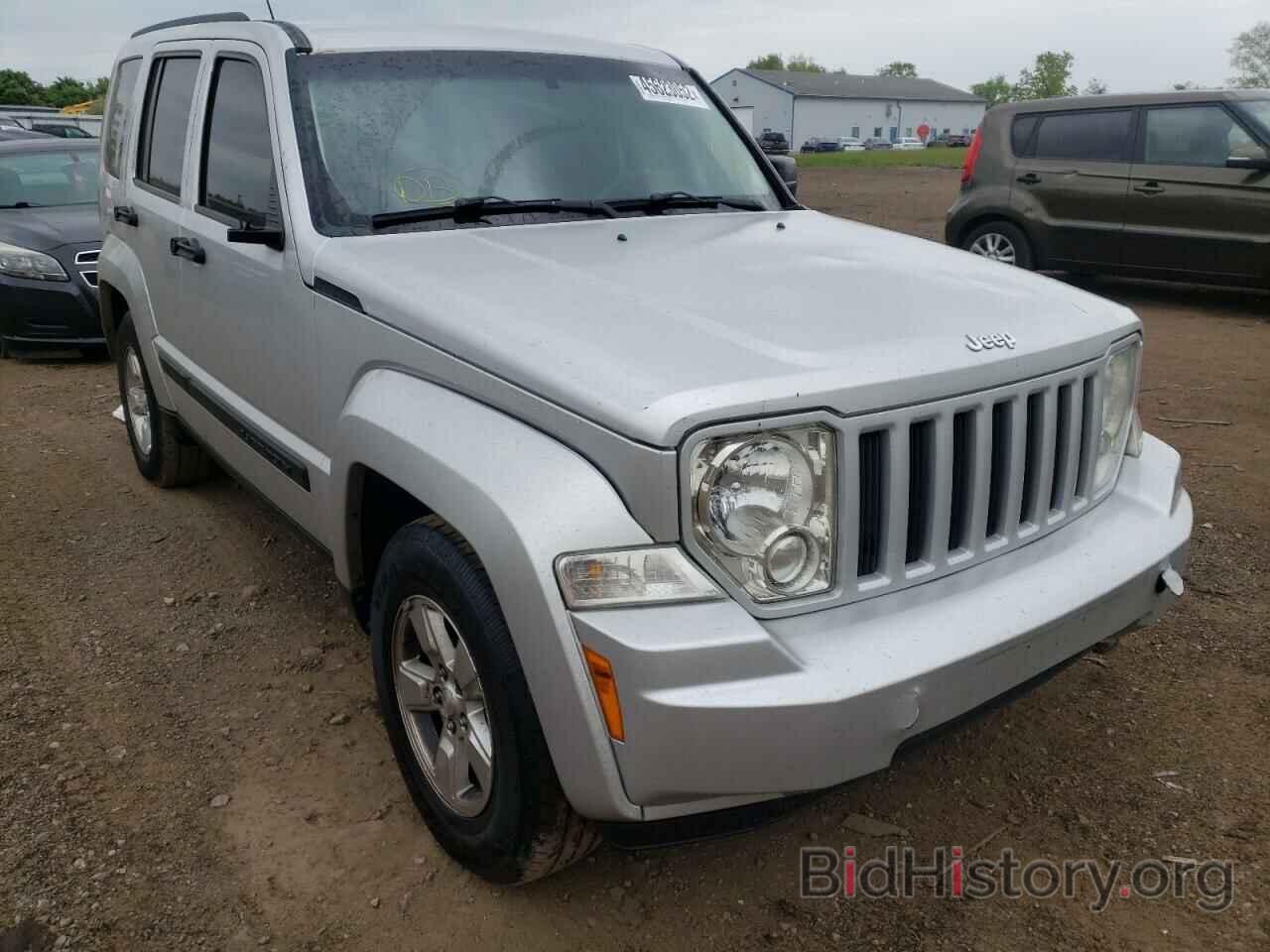 Фотография 1J4PN2GK8AW177102 - JEEP LIBERTY 2010