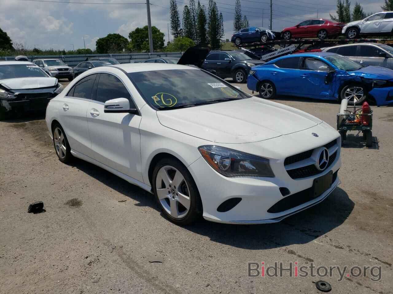 Photo WDDSJ4EB8JN678142 - MERCEDES-BENZ CLA-CLASS 2018