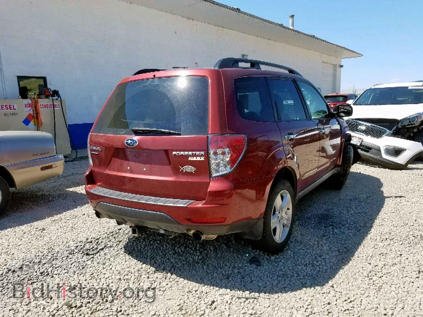 2010 SUBARU FORESTER - VIN: JF2SH6CC7AG728032 - Photo 4