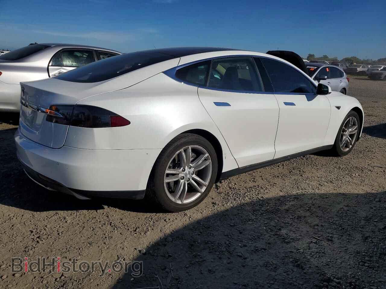 2014 TESLA MODEL S - VIN: 5YJSA1H17EFP40498 - Фото 3