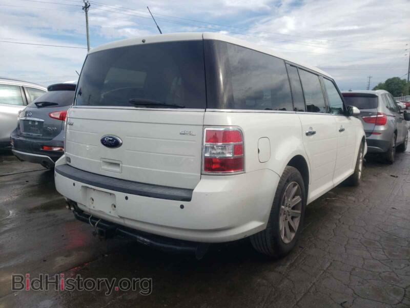 2011 Ford FLEX (VIN 2FMGK5CC5BBD12369) — фото 4 из 10