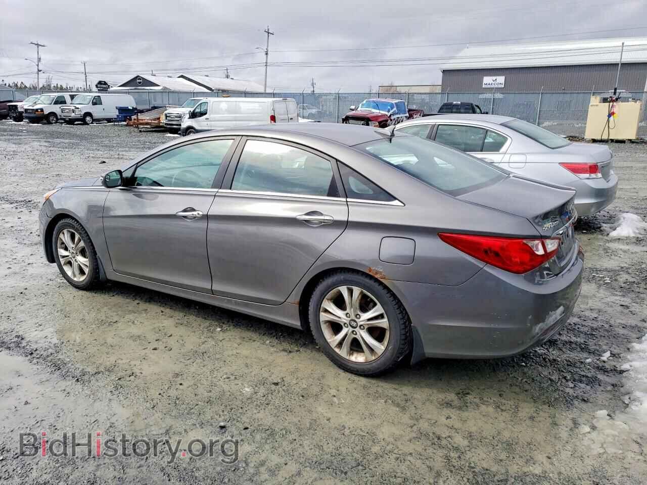 2011 HYUNDAI SONATA - VIN: 5NPEC4AC3BH032802 - Фото 2