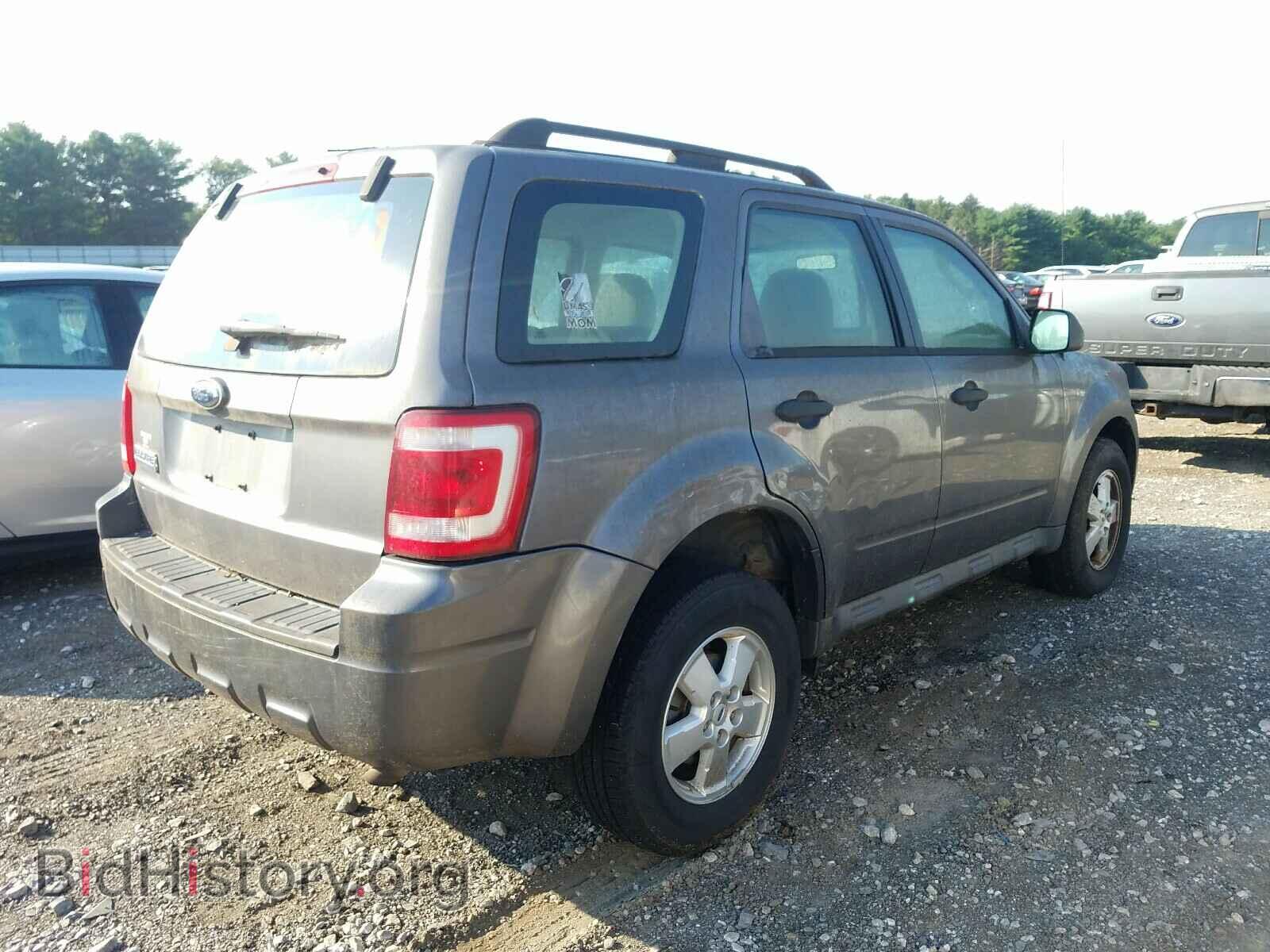 2009 FORD ESCAPE - VIN: 1FMCU02759KA22729 - Фото 4