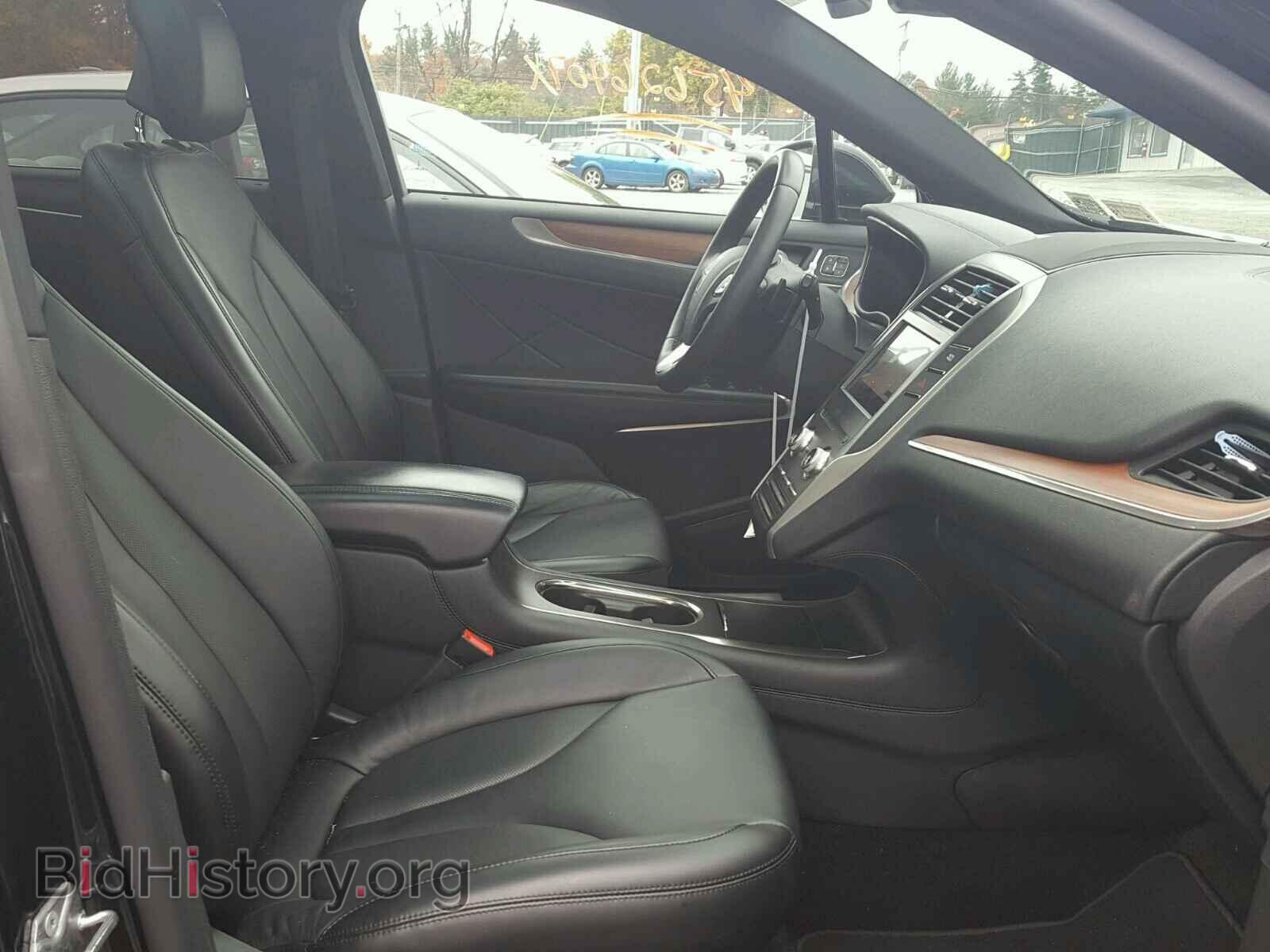 2017 LINCOLN MKC - VIN: 5LMCJ2D99HUL35205 - Photo 5
