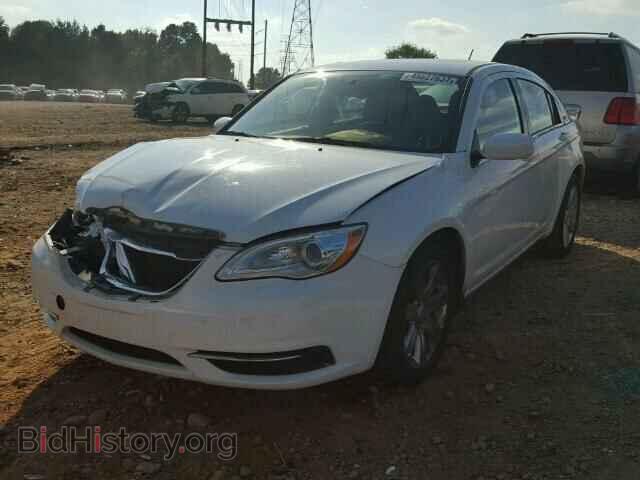 2013 CHRYSLER 200 - VIN: 1C3CCBBB4DN571213 - Photo 2