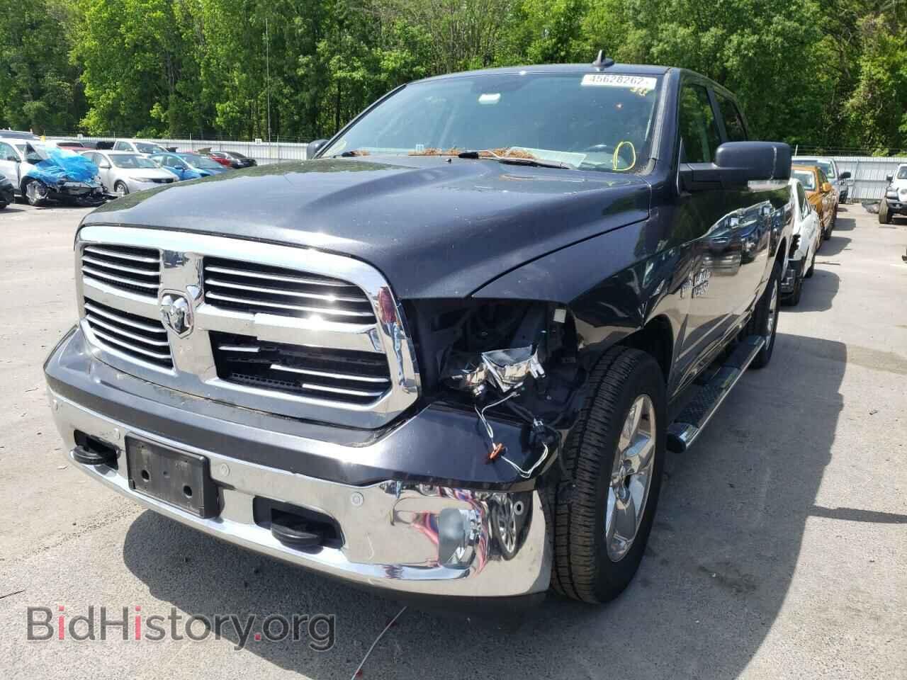 2016 RAM 1500 - VIN: 3C6RR7LT7GG181588 - Photo 2